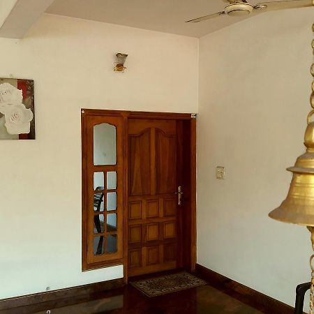 Aham Yoga Nest Acomodação com café da manhã Alappuzha Exterior foto